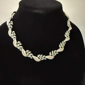 Coro Silvertone Leaf Charm Necklace Plus Free Shipping