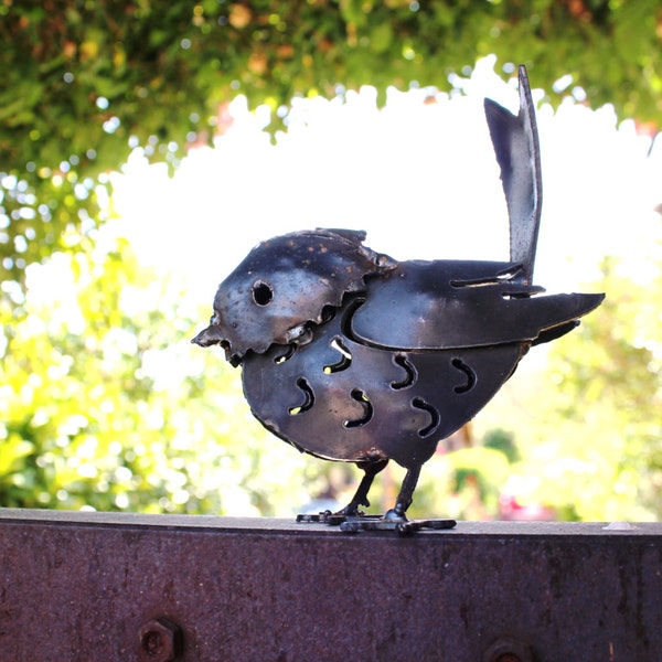 A little bird metal art sculpture for the garden, bird garden art, 3D sculpture, made in the USA