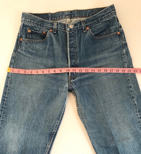 Vintage Levis 501xx, made in USA, Levis jeans, W3… - image 9