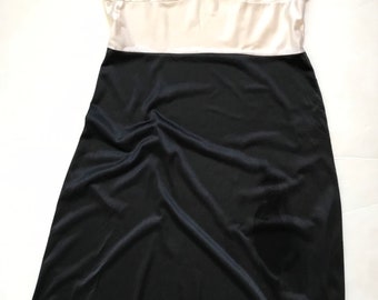 Vintage tuxedo lace slip, small, black and white slip, lace trim, 1990’s, 90’s, vintage women’s slip, retro, pin up, lingerie, loungewear,