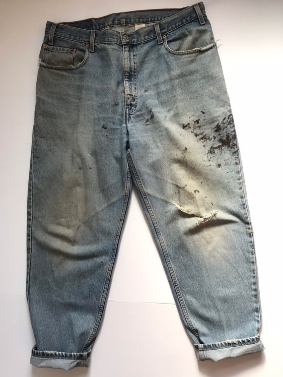 Vintage Levis 560 jeans, 38”, distressed denim, p… - image 4