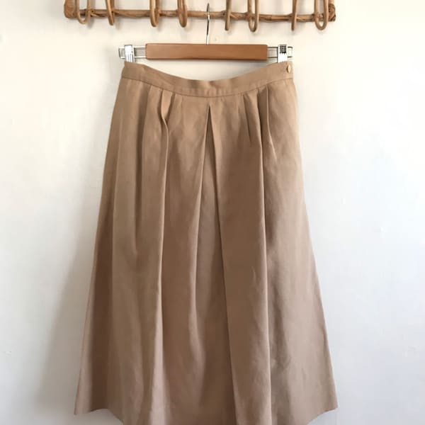 26” vintage L. L. Bean made in usa skirt, Freeport, Maine, vintage folk skirt, pleated, with side button closure, Rustic, 1990’s, small,