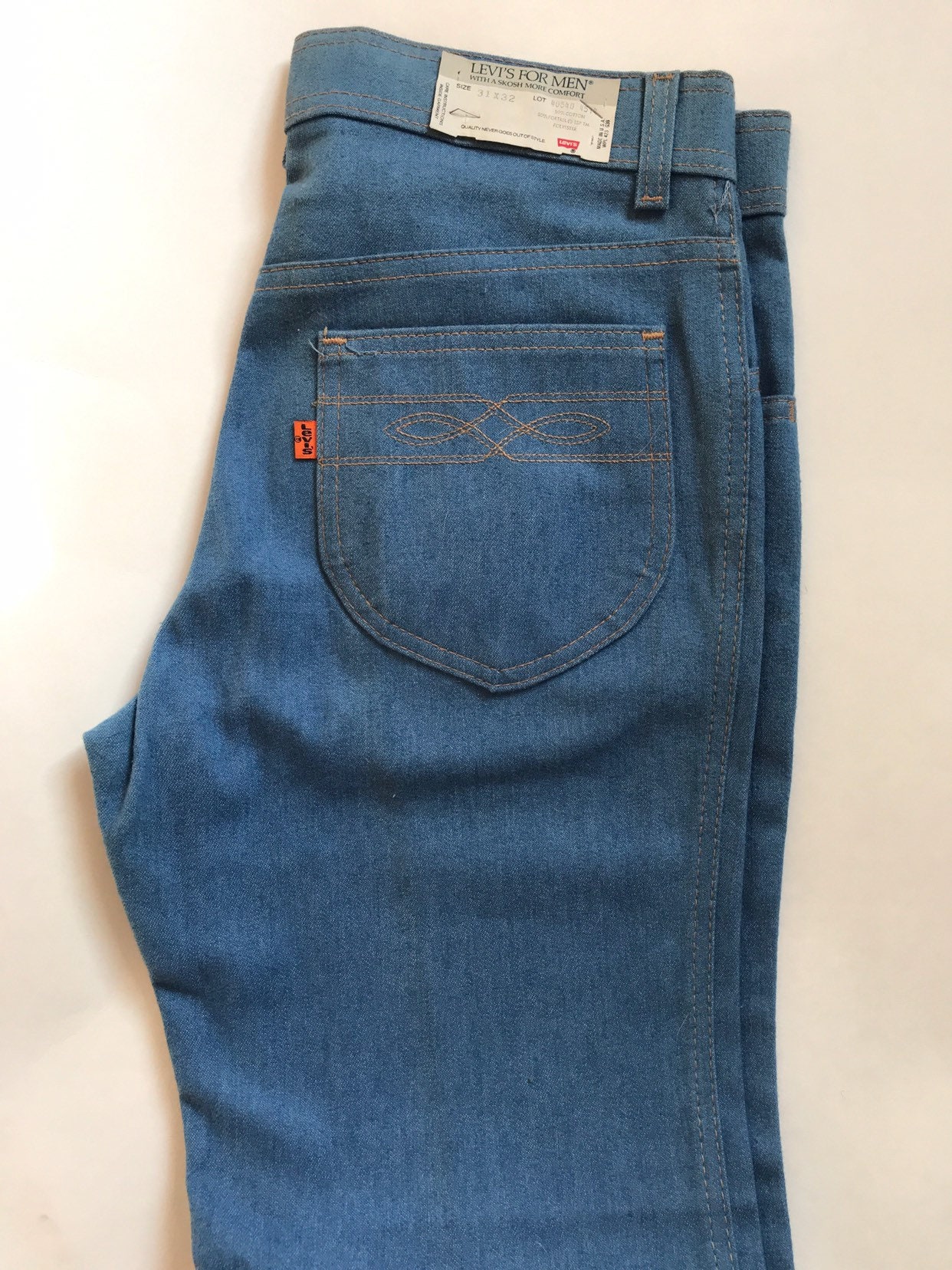 Vintage Deadstock Levis orange tab with 