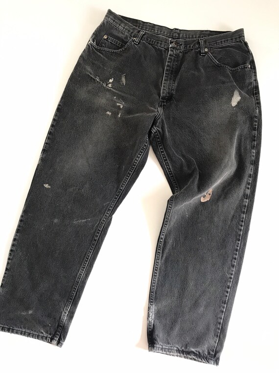 Vintage paint splattered wrangler jeans, W37 L29,… - image 2