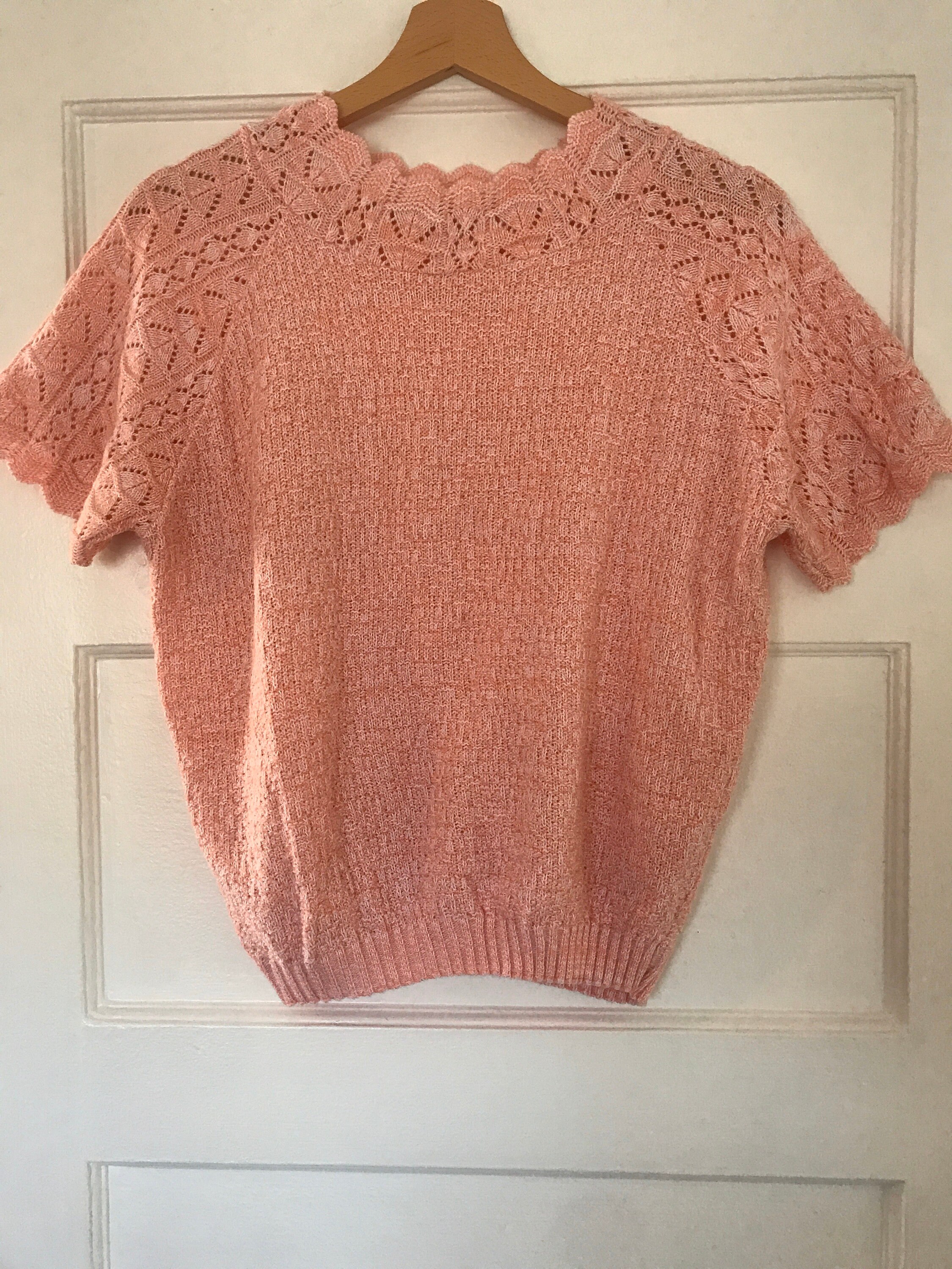 トップス ameri vintage MANY RIBBON SHORT KNIT TOP Ameri（アメリ）の「MANY RIBBON SHORT KNIT TOP（ニット