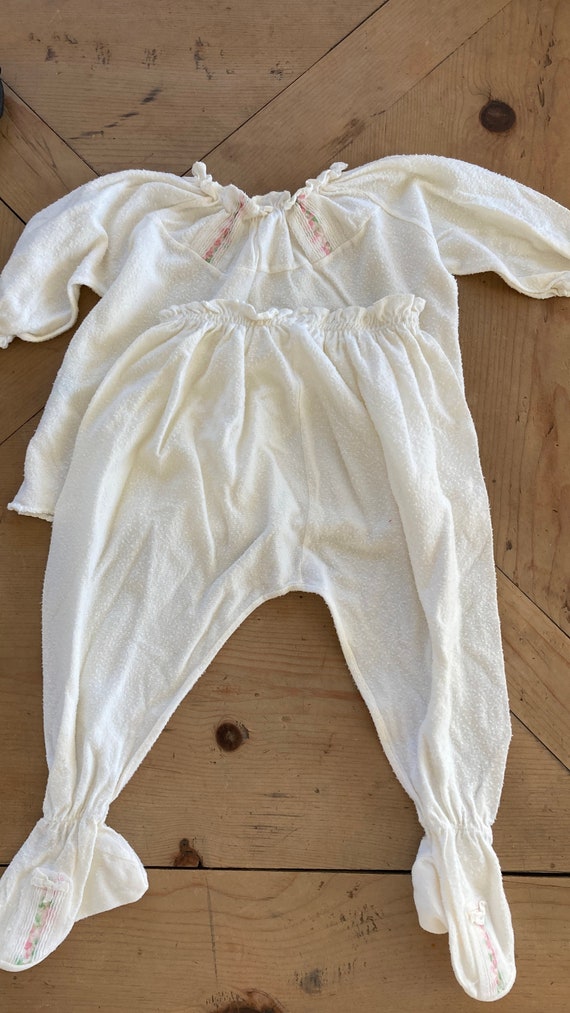 Vintage newborn baby girl two piece pajama set, s… - image 2