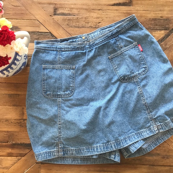 1990’s, Y2K, Vintage Bongo Jean Skort, skirt, shorts, size 16, Bongo Jeans, denim skort, 34”, XL, waist 34”, jean skirt with shorts attached