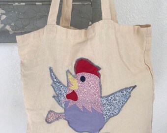 Linen farmers market tote with quilted patchwork chicken appliqué, farmers bag, barn bag, vintage chicken quilt patched bag, pure linen bag