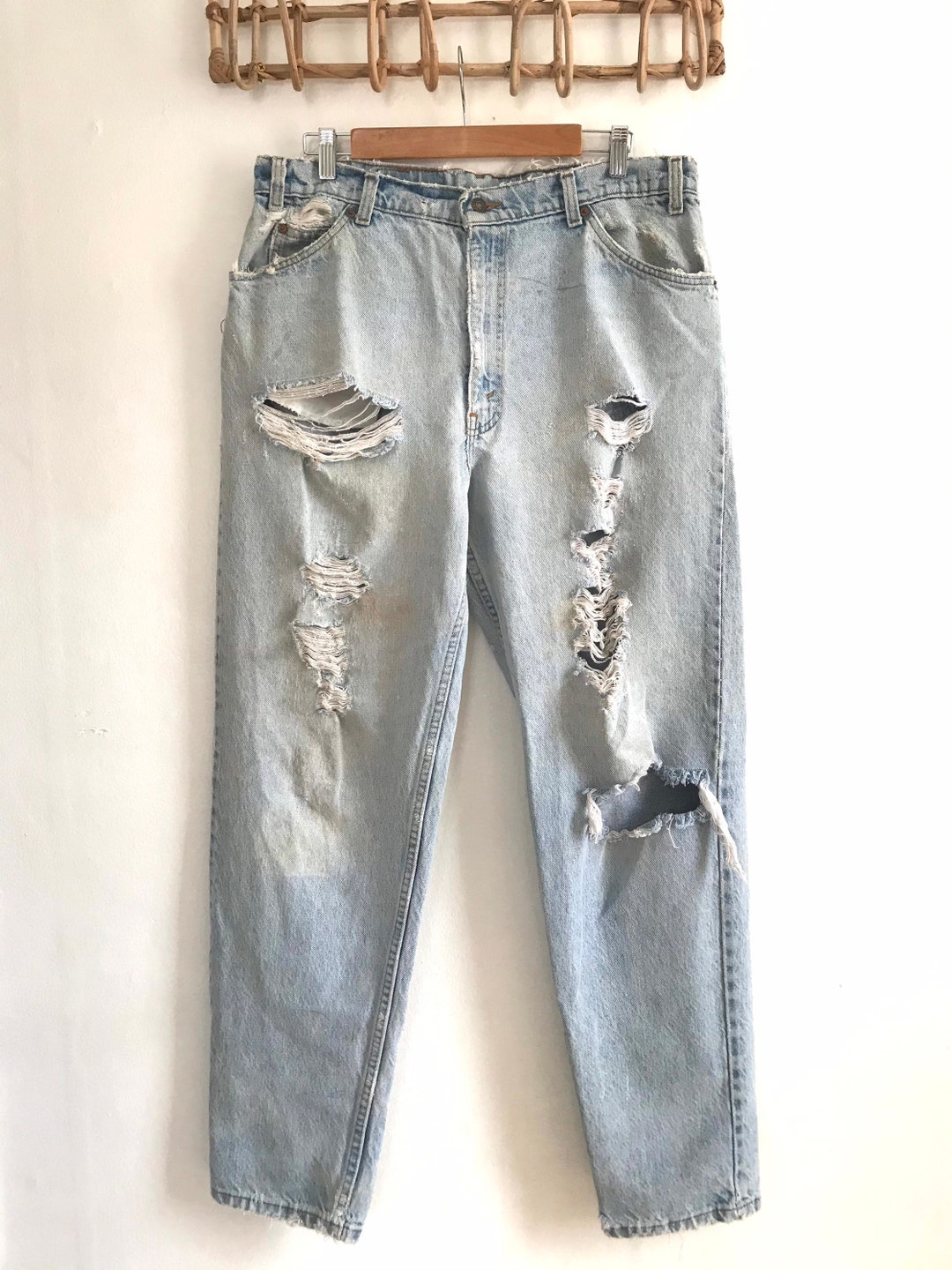 1980s, 1990s, Vintage Levis Jeans, High Rise, High Waisted, Ripped, Torn, Grunge, Lightwash, W34 L30, Well Worn, Distressed Denim, 550 - Etsy 1980s, 1990s, Vintage Levis Jeans, High Rise, High Waisted, Ripped, Torn, Grunge, Lightwash, W34 L30, Well Worn, Distressed Denim, 550 - Etsy
