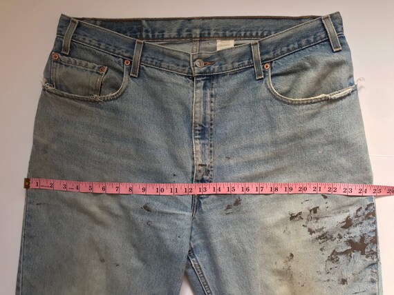 Vintage Levis 560 jeans, 38”, distressed denim, p… - image 10