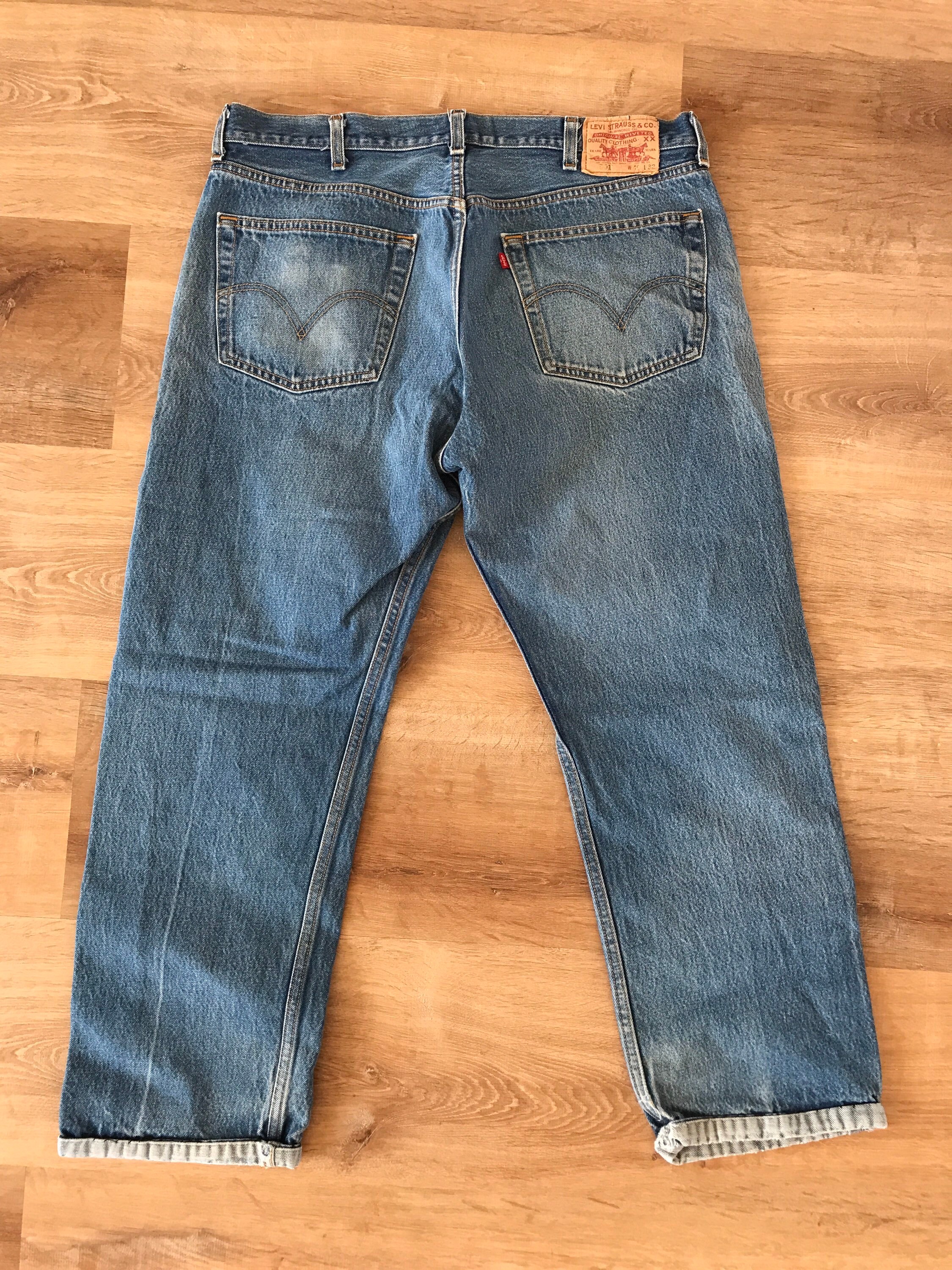 Y2K, Levi's 501 jeans, W36 L28, short cuffed inseam, well