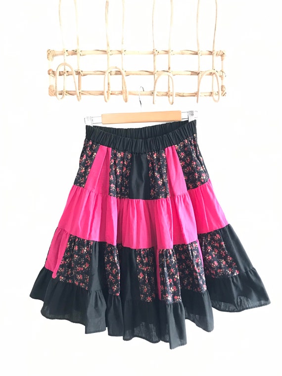 Vintage 1970’s prairie skirt, Small, The ruffle c… - image 1