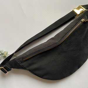 Hip bag black | monochrome | leo | Leo print, velor, belly bag, belt bag, bumbag, fanny bag, waist bag, hip bag