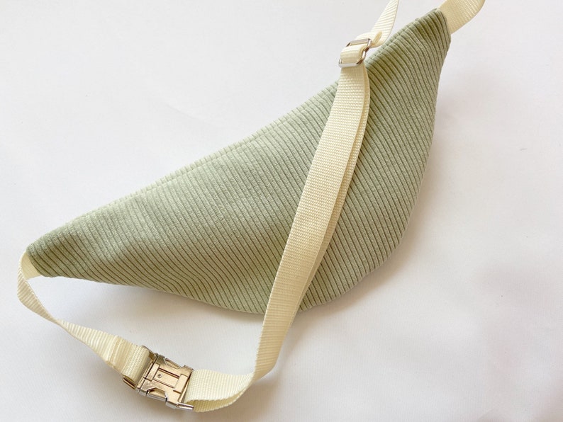 Hipbag, Velour, Kunstleder, Bauchtasche, Gürteltasche, Crossbody Bag, Waistbag, Hipbag, Bumbag, mint, helltürkis, weiss, Pastell, Salbei Bild 6