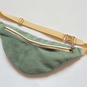 Hipbag light green velor, fanny pack, belt bag, crossbody bag, waist bag, bumbag, green, pastel, ocher, gold, beige