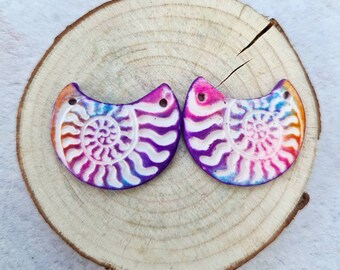 Crescent moon multicolour polymer clay beads, polymer clay beads,polymer clay art beads, artisan nautilus clay beads,clay half moon beads