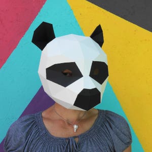 Panda Papercraft 3D Mask Template, Low Poly Paper Mask, Unique Halloween Costume, Animal Mask, Cosplay PDF Pattern