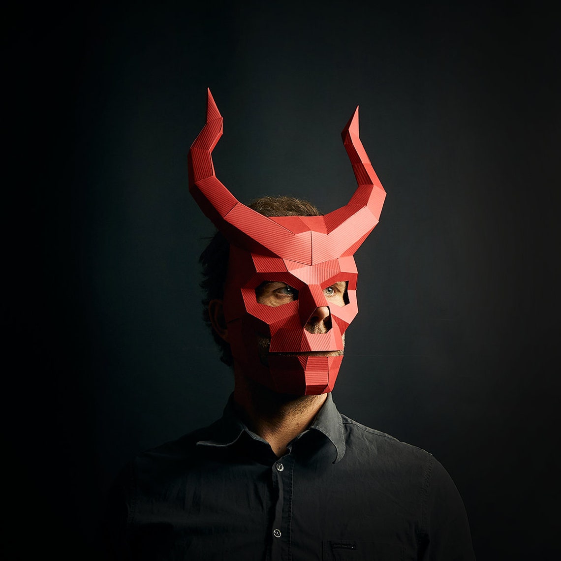 Demon 3D Papercraft Mask Template + SVG for CRICUT, Horned Skull Low ...