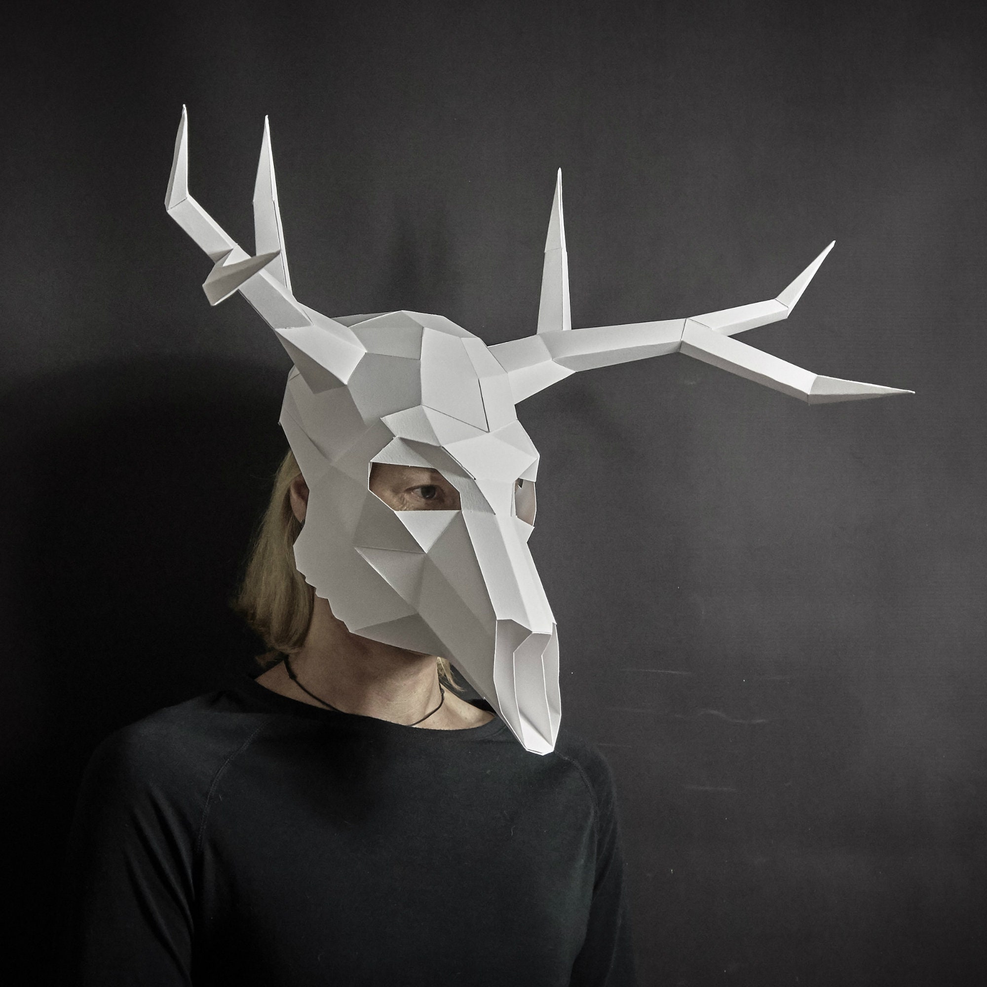 Deer Stag Skull 3D Papercraft Mask Template Low Poly Paper