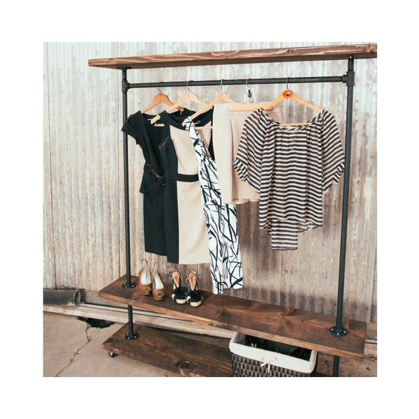 IRD - Triple Shelf Industrial Clothing Rack - Meubles rustiques - Pipe Garment Rack - Étendoir - Présentoir de vente au détail - Livraison GRATUITE