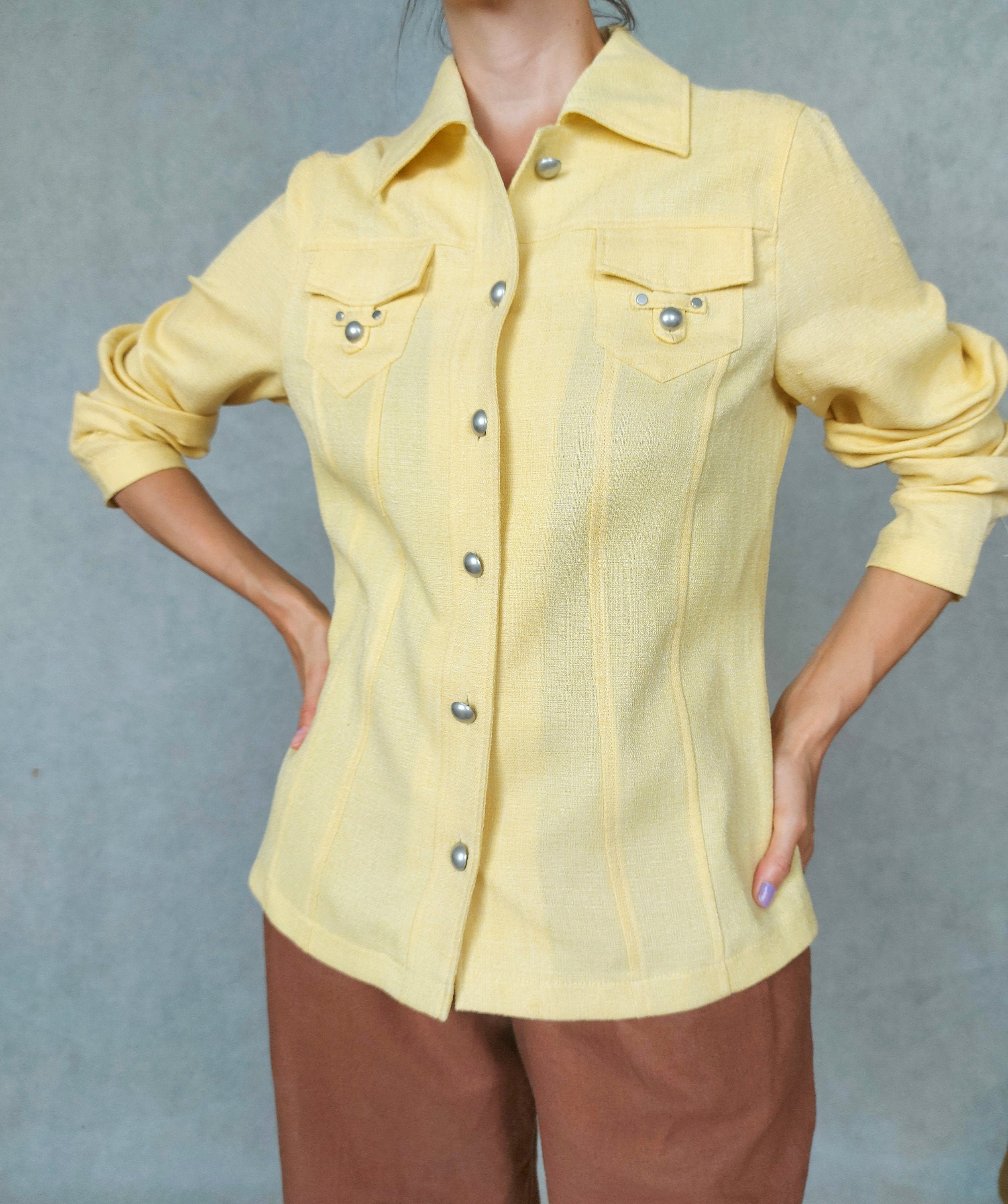 Vintage Yellow Jacket Medium Size Shirt 