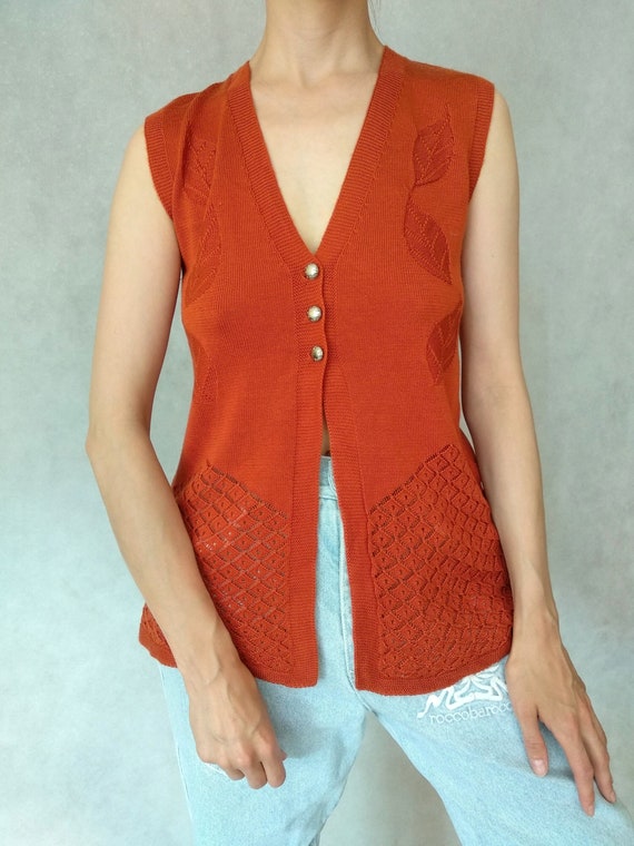 vintage 70s orange knit sleeveless top ribbed tangerine top boho knit vest mod sleeveless vest scoop sweater tank