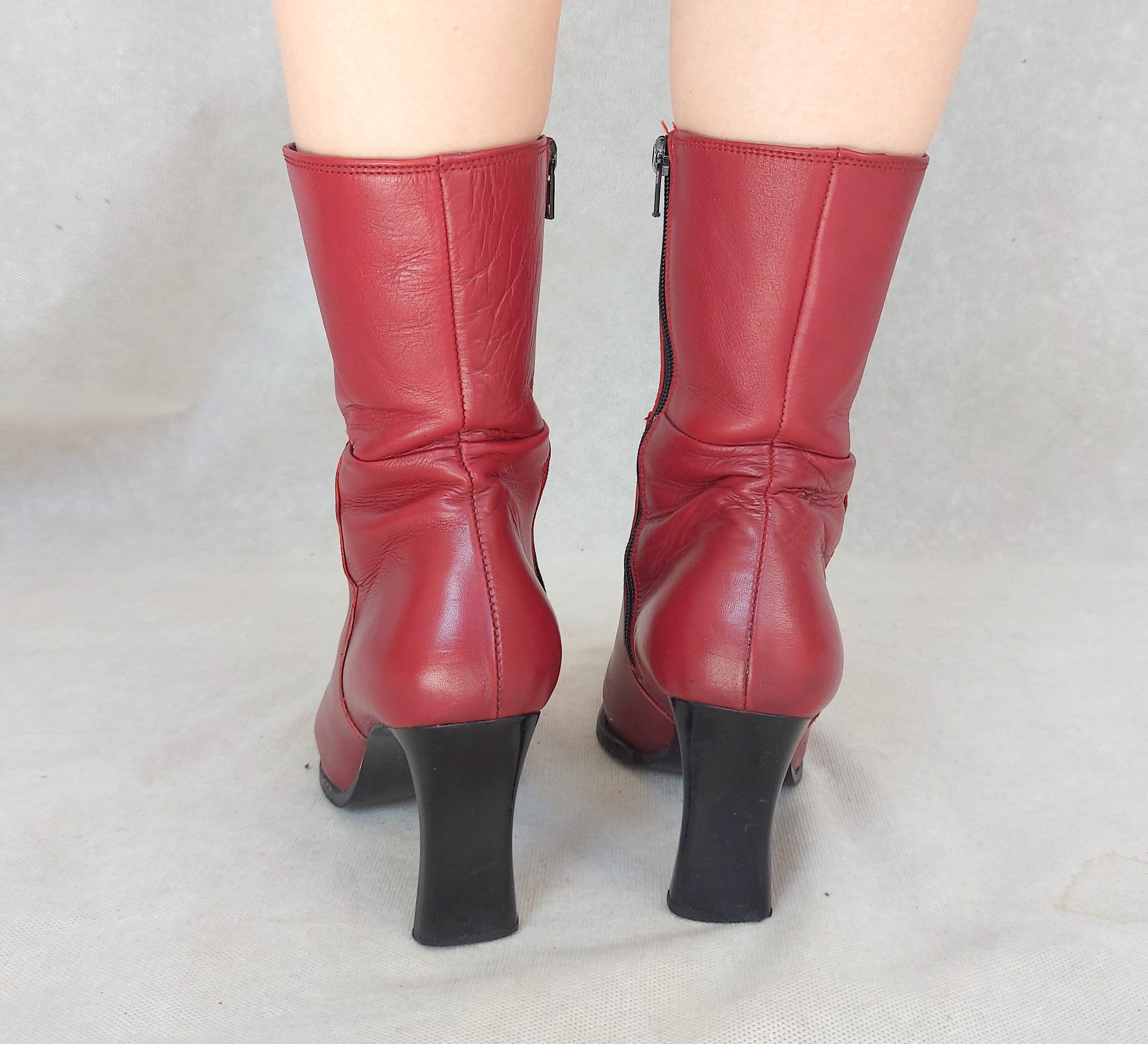 red square toe boots