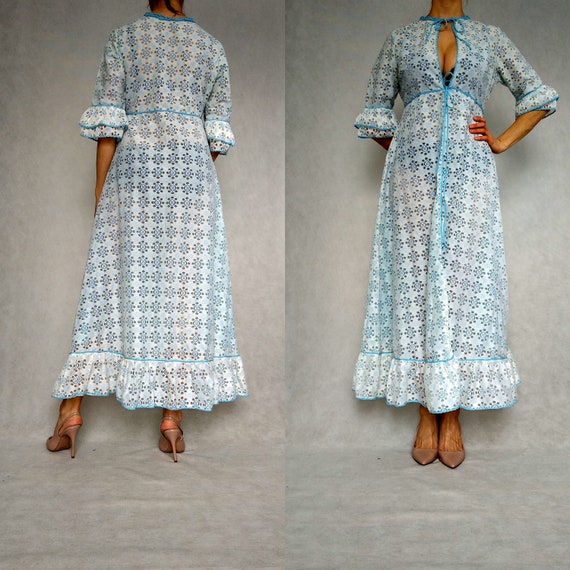 Victorian Lace Robe, Blue White Robe, Retro House