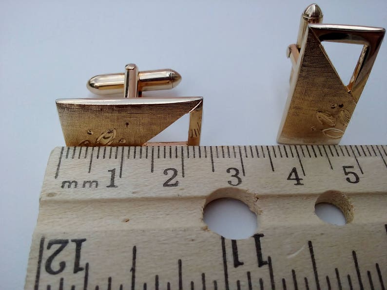 Diamond Cut Leaf Cuff Links Textured Cut Out Gold Tone Cuff Links Vintage Swank Cuff Links Unisex Wedding Cufflinks
