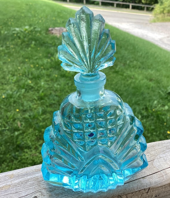 Vintage Fancy Aqua Blue Glass Perfume Bottle Art Deco Lady's