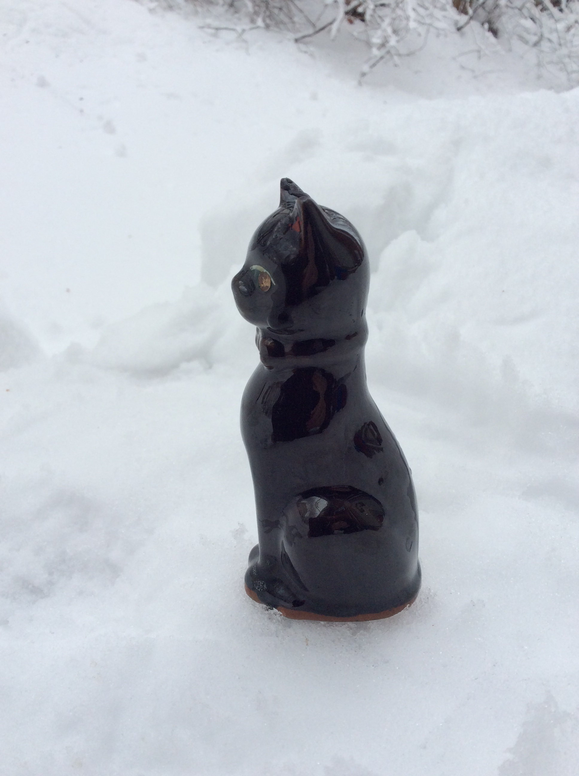 Vintage Black Cats Pottery Salt & Pepper Shakers Figurines Red