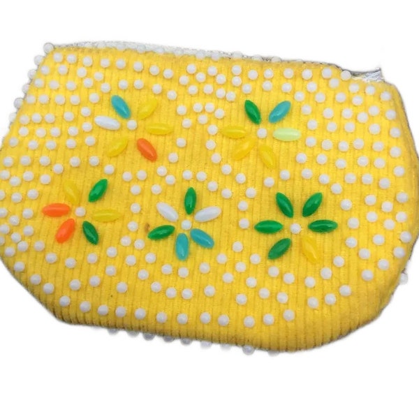 Vintage Corduroy pastel yellow Beaded Change Purse, retro fashions daisy hippie beads zipped Coin Purse accessories, 70s gift accessories