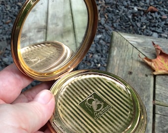 Vintage Stratton Compact Woman Hat &‎ Scarf Art Deco Enamel Gold Tone Metal C14Q Stratton art deco gold - Gem main image 2