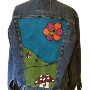 Vintage Levi Strauss & Co Denim Blue Jean button unisex Jacket Painted Mushrooms, Dark Wash Trucker style jacket painted toadstool srooms