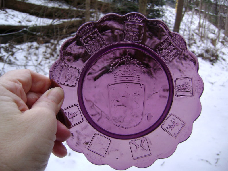 Royal Crests Vintage Purple Glass Plate Free Shipping Sale Coat of Arms Flags Purple Plate Amethyst Heraldic Crest Art Glass Emblems