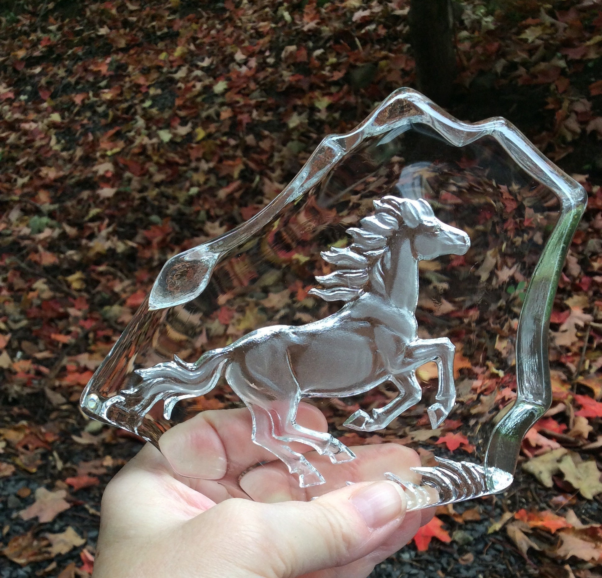 Mats Jonasson Crystal Glass Horse & Colt Paperweight #2276