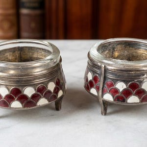 Vintage rare salt cellars IOMMET MSTERA Jewellers red white enamel glass caviar salt pots