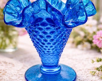 Vintage Fenton Custard Satin Glass Vase, Uranium Glow, Hand