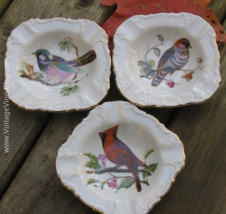 Vintage Party Ashtray Set Bird Ashtrays Backyard Birds 420 Etsy
