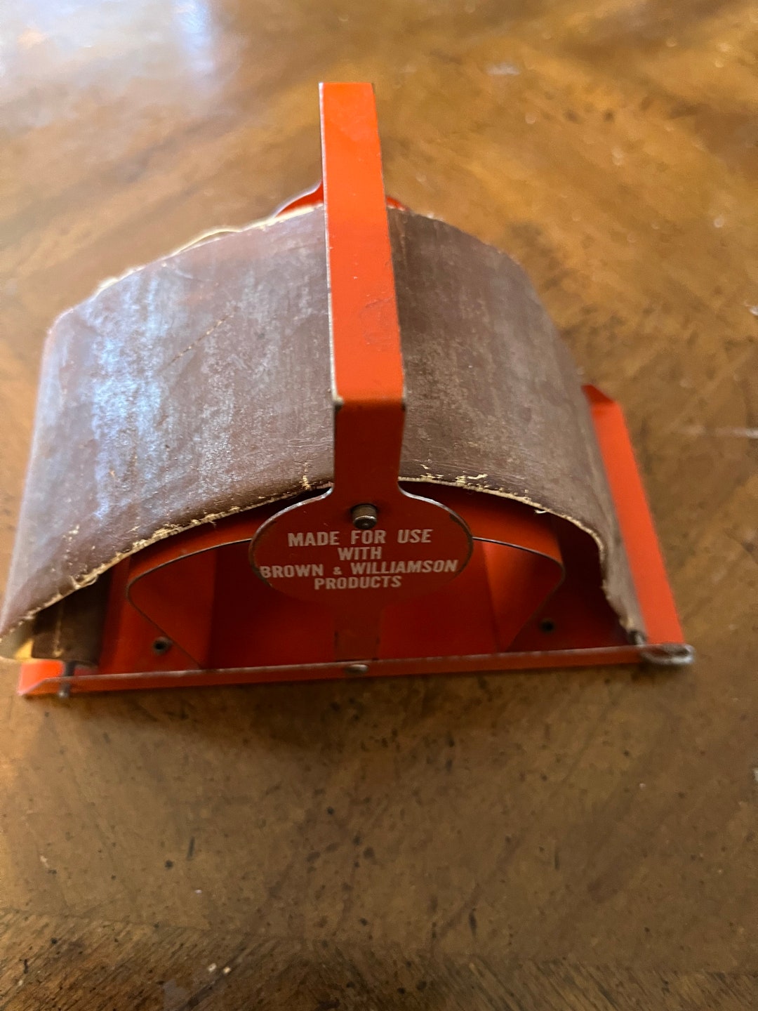 Vintage Brown and Williamson Tobacco Corp Working Cigarette Rolling