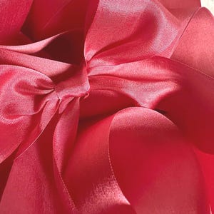3 Yards CORAL SILK Ribbon 1 1/4&quot; Width 100% SILK: Sewing, Embroidery, Hats, Dolls, Florals, Weddings, Jewelry, Hair Bows, Couture, Journals