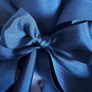 3 Yards NAVY BLUE Silk Ribbon 1 1/4&quot; Width 100% SILK: Sewing, Military Medals, Graduation, Florals, Awards, Reception, Hair, Couture, Art