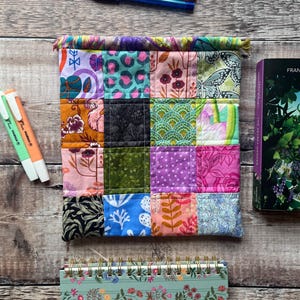 Handmade quilted project bag: Extra large size drawstring organiser pouch intuitively picked patchwork cotton