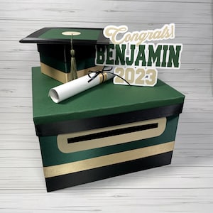 Boîte pour cartes de fin d'études pour toutes les années, base vert chasseur 10 x 10