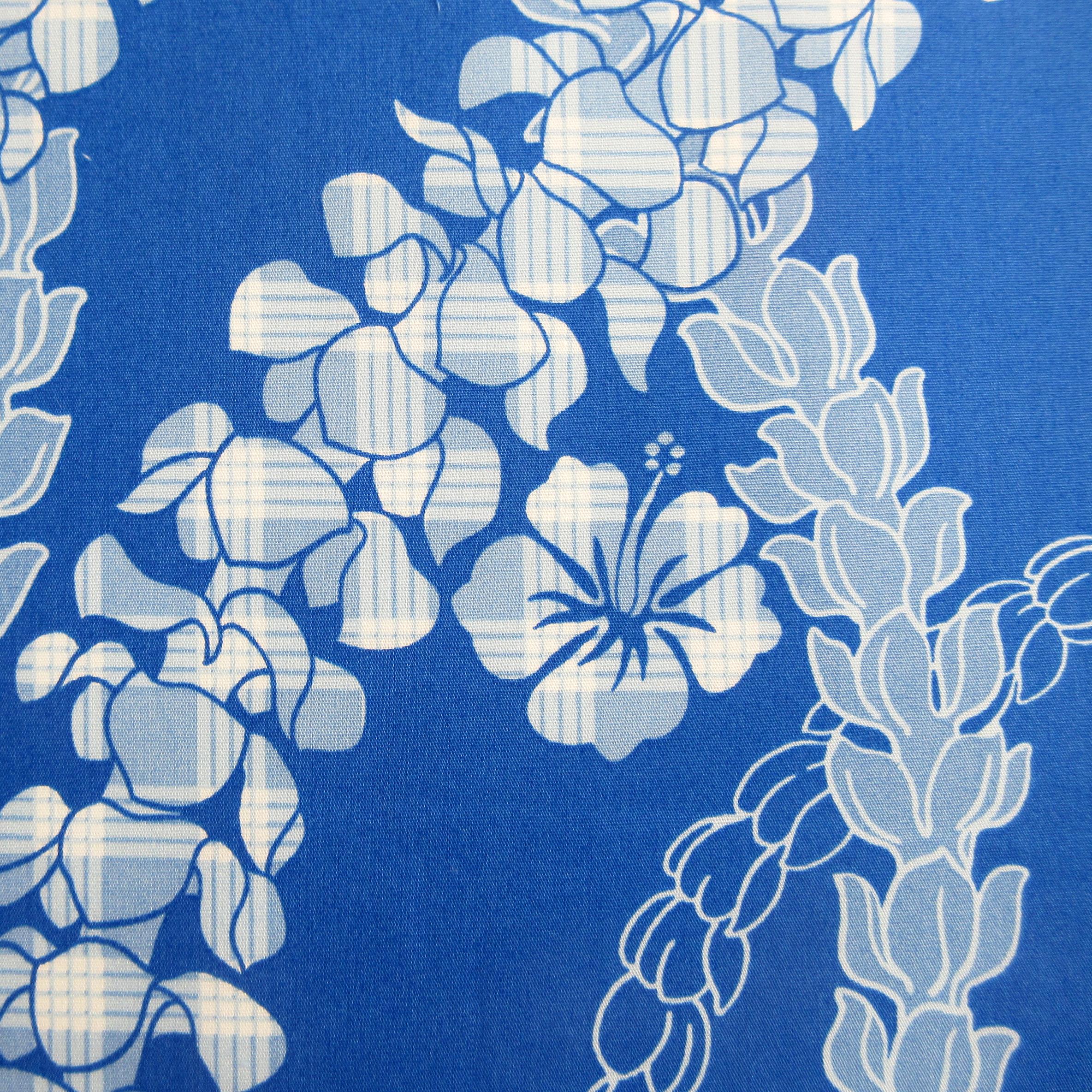 Hawaii Fabric, Paradise Palaka Leis on Blue, by the Half or Full
