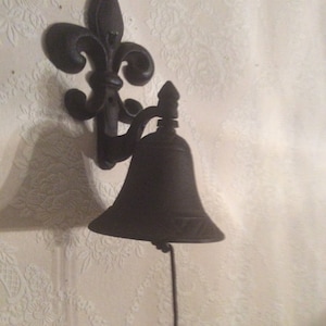 Cast Iron Wall Bell, Dinner Bell, Hanging Doorbell, Farm Rustic Bell, Ringing Bell, Large  Bell