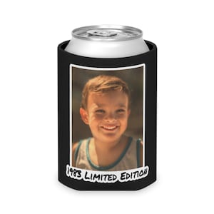 Enfriador de latas de 1984, enfriador de latas con imagen personalizada, regalo para él, regalo para ella, obsequio de fiesta personalizado, obsequio de cumpleaños personalizado, obsequio del 40.° aniversario, lata delgada