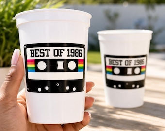 Vasos para fiesta de cumpleaños número 40 con diseño de casete - Lo mejor de 1986. Vasos personalizados, decoraciones para cumpleaños número 40, recuerdos para fiesta de cumpleaños de 1986, fiesta de los 80.