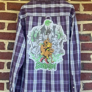 Vintage Distressed Button-up - Size 2XL - Mystery Solving Dog and Kids