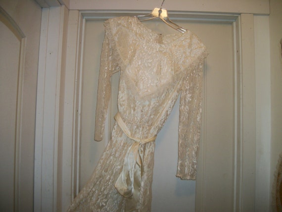 Vintage 70s 80s LOVELY In White LACE EDWARDIAN St… - image 3